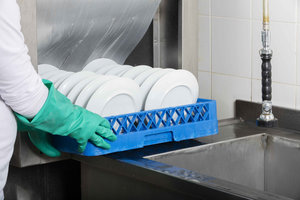 Recepción y lavado de servicios de catering (MF1090_1)